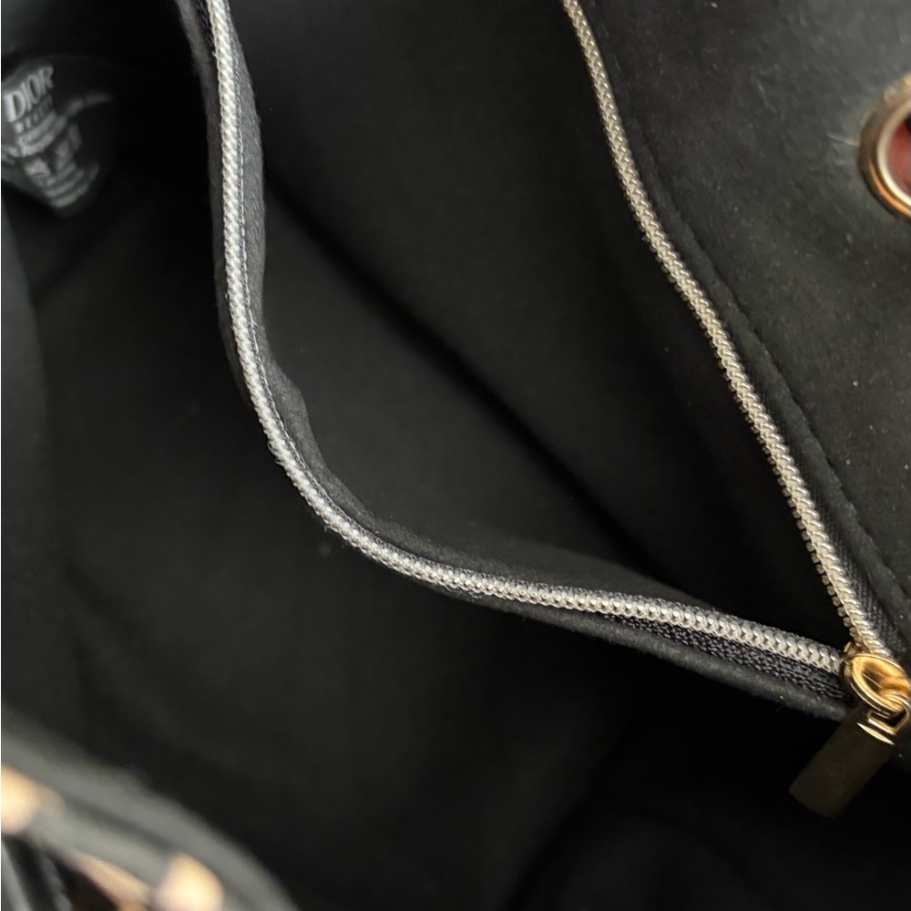 Dior GWP Leopard Bucket Bag - Picture 3 of 5